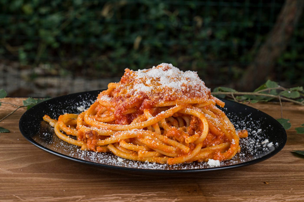 Bucatini all'amatriciana