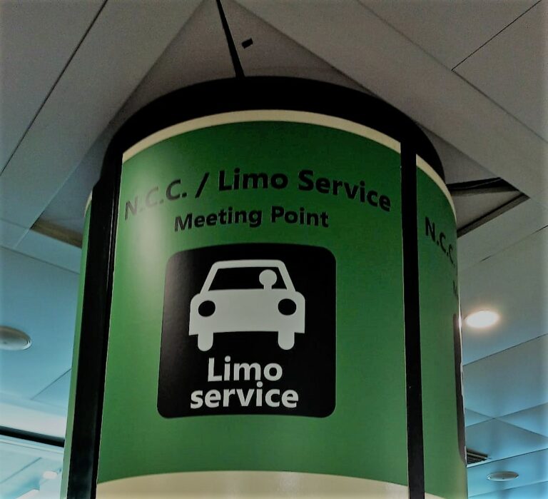 limousine service vehicles transfer vehicles